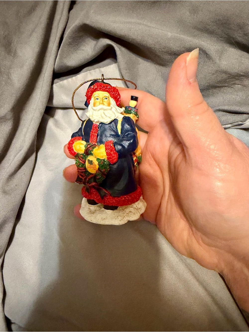 2002 Limited Edition USA Santa ornament 911 tribute